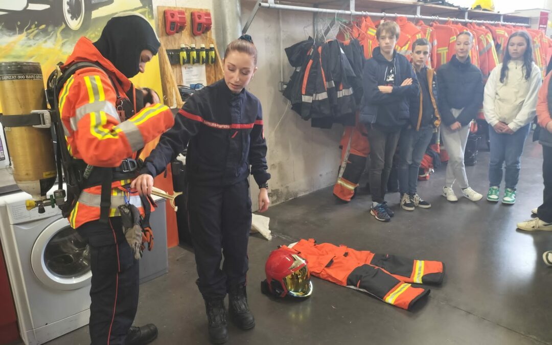 Le groupe secouriste à la caserne de Moutiers les Mauxfaits.